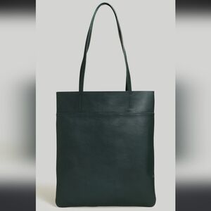 NWT Madewell Magazine Tote in Forest Green